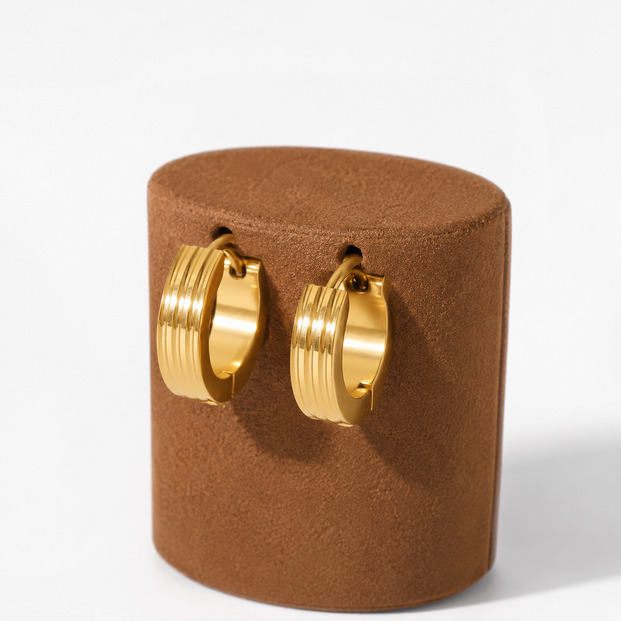 Gold Hoop Earrings – Minimal Ribbed Huggies