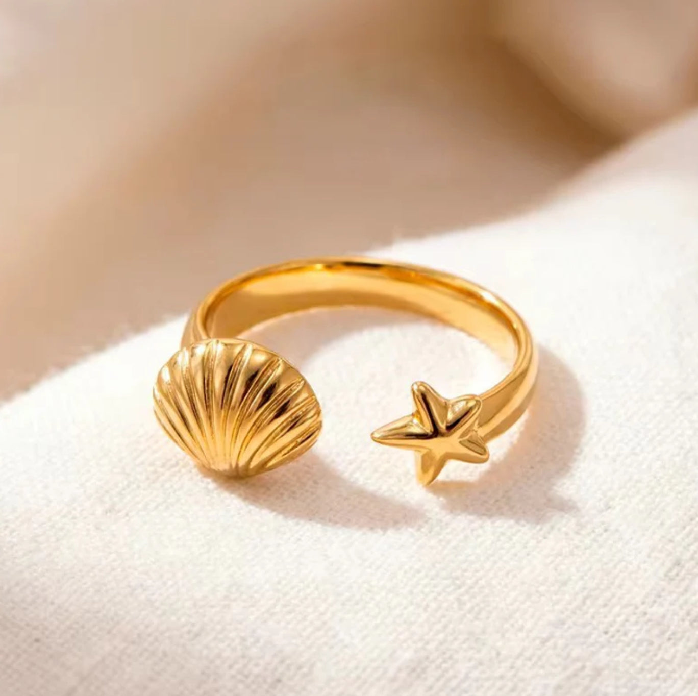 Star & Shell Open Adjustable Gold Ring